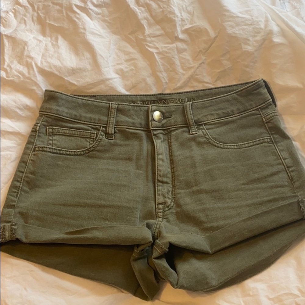 American Eagle Hi-Rise Shorts